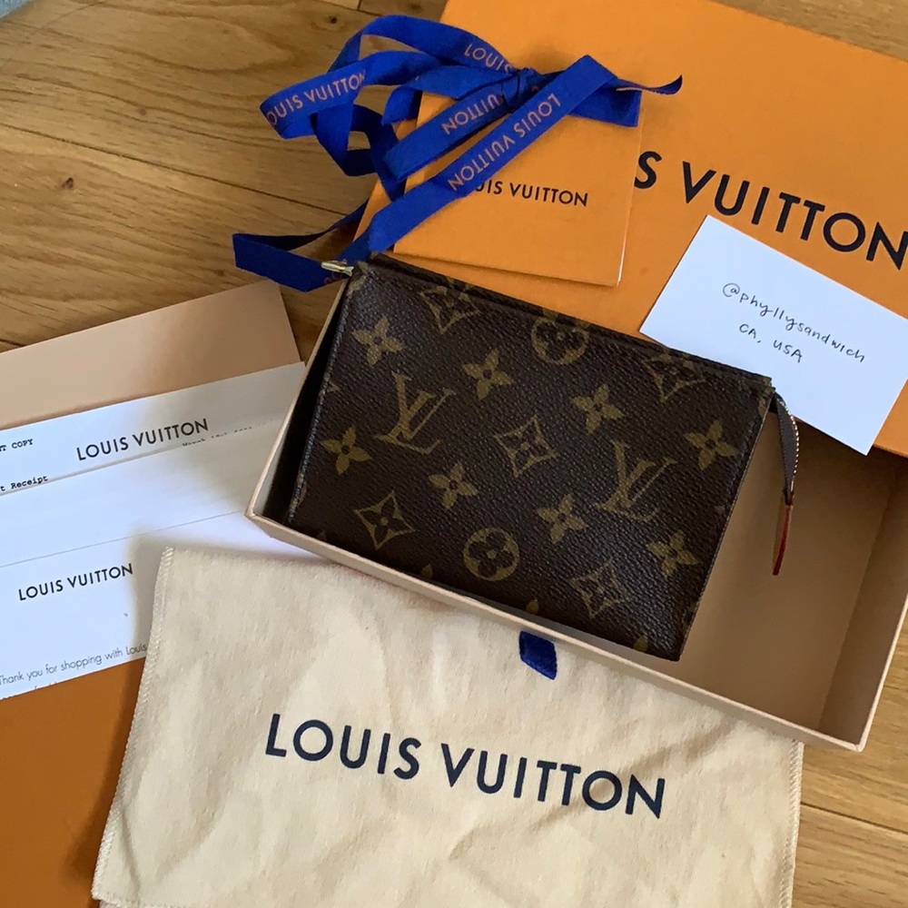 Louis Vuitton Toiletry pouch 15